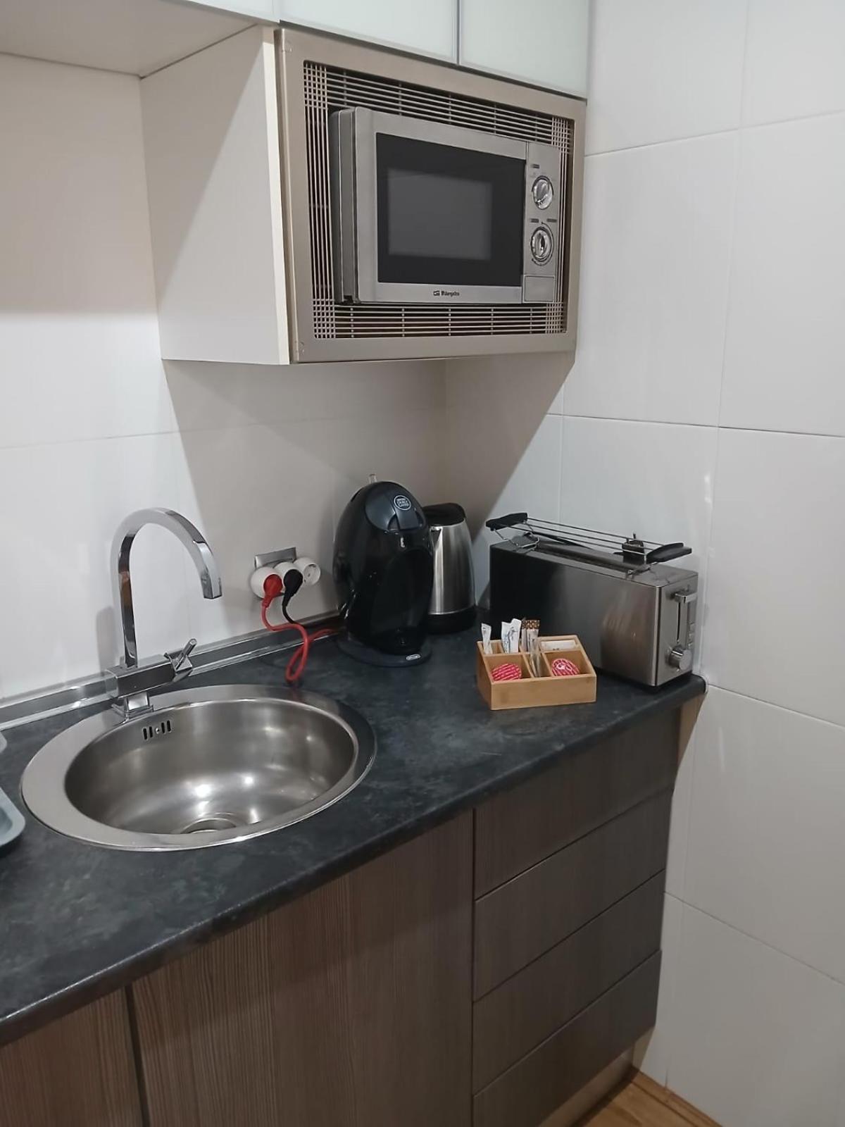 Apartamento Bernier มาลากา ภายนอก รูปภาพ